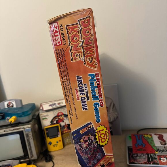 New Old Stock RARE 2004 Nintendo DONKEY KONG Electronic Pinball Game - Picture 8 of 8